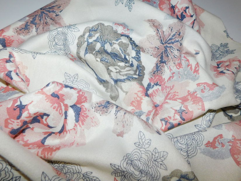 Esarfa noua casmir ,  eleganta ,manusi noi asortate