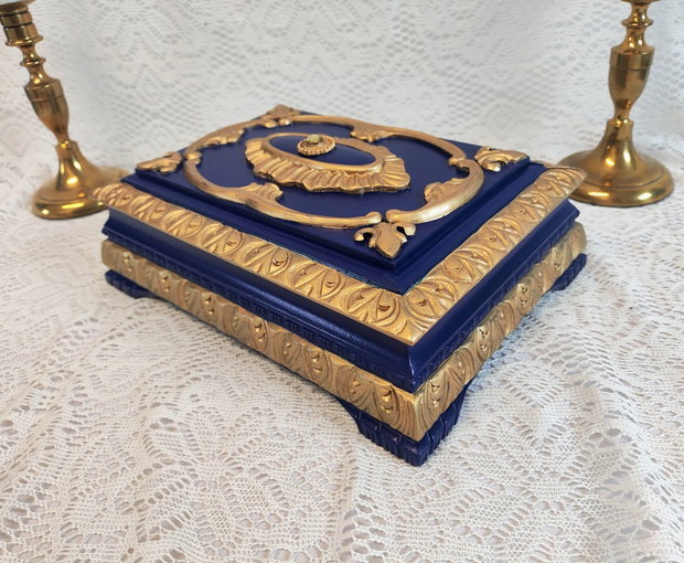 Casetă bijuterii -Royal