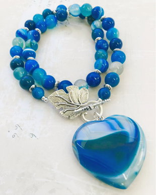 Colier vintage inima agate albastre