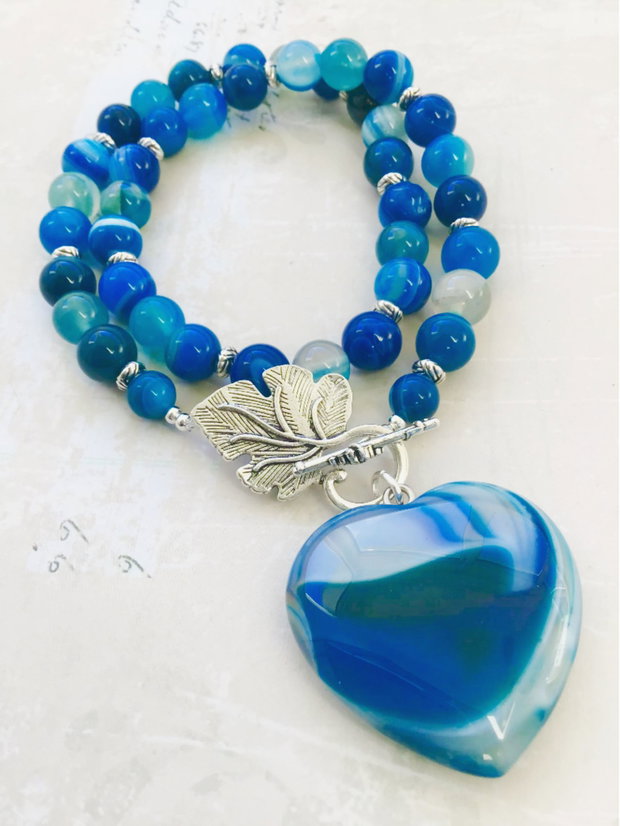 Colier vintage inima agate albastre