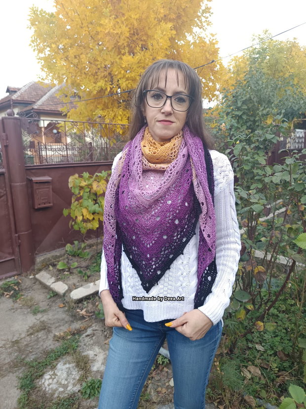 Sal/eșarfă croșetat/a manual negru și mov