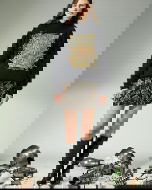 Medicine bluza culoarea negru, cu glugă, cu imprimeu