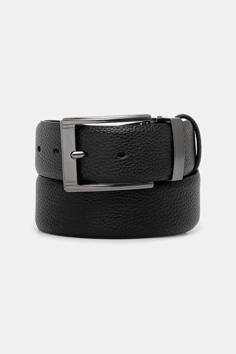 Medicine curea culoarea negru