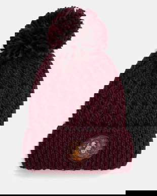 Medicine caciula culoarea bordo