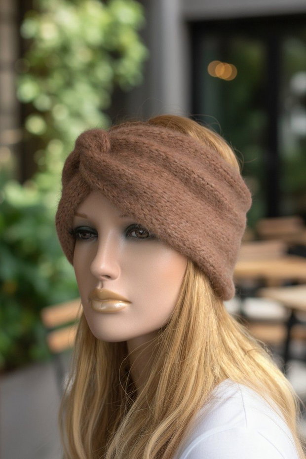 Bentiță bej camel tricotată manual din mohair Visone  Filatura Lineapiù Italia
