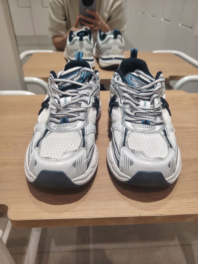 Kelme 37