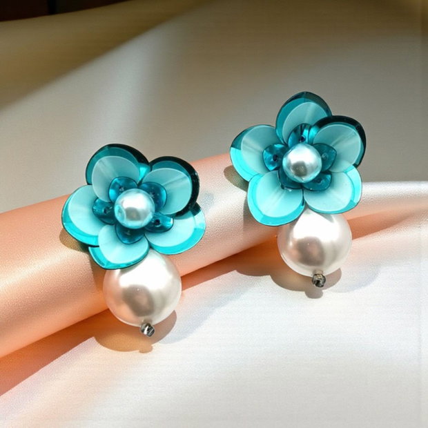 Rezervat Cercei - BLUE Glam Flowers