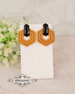 Cercei  studs cu rășină