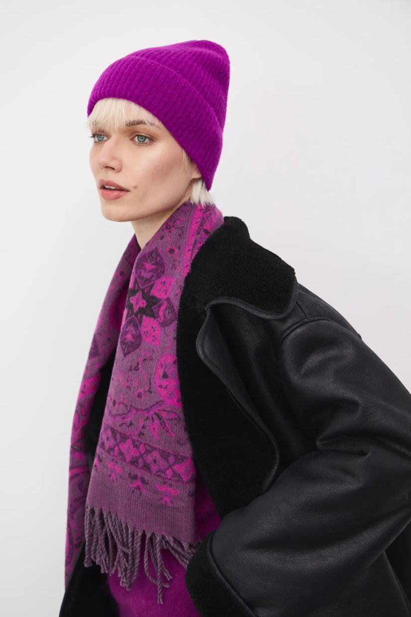 Medicine caciula culoarea roz