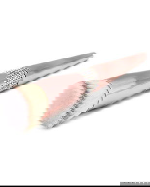 Pensula pentru fond de ten, Global Fashion 04