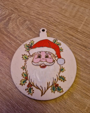 Decoratiune pentru brad pirogravata