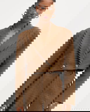 Haveone sacou culoarea maro, cu doua randuri de nasturi, uni, JSO-P014