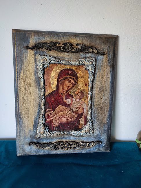 Icoană handmade pe lemn Fecioara Maria cu Pruncul