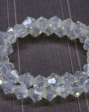 Cristale din sticla, biconice, lucioase, 6 mm, transparente-J-A05-D05