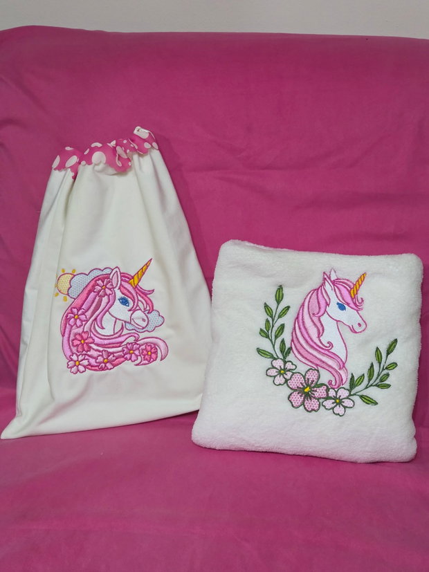 SET Grădiniță Personalizat: Prosop/Păturică și Săculeț Brodate