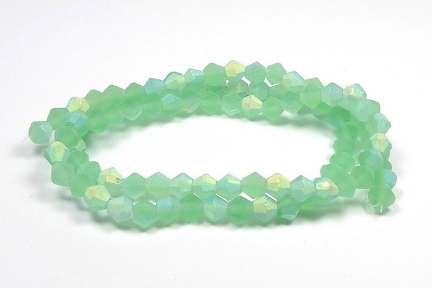 Cristale din sticla, biconice, frosted, AB, 2 mm, verde deschis