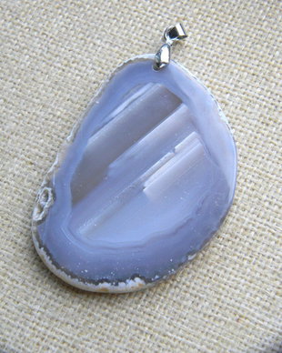 Pandantiv piatra felie agat (AV20)