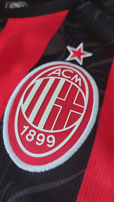 AC Milan home kit 2025 / 2026