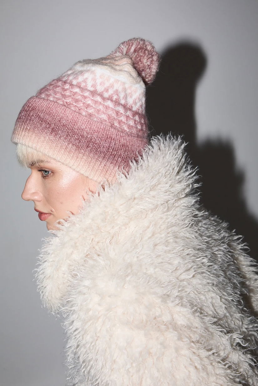 Medicine caciula si esarfa din amestec de lana