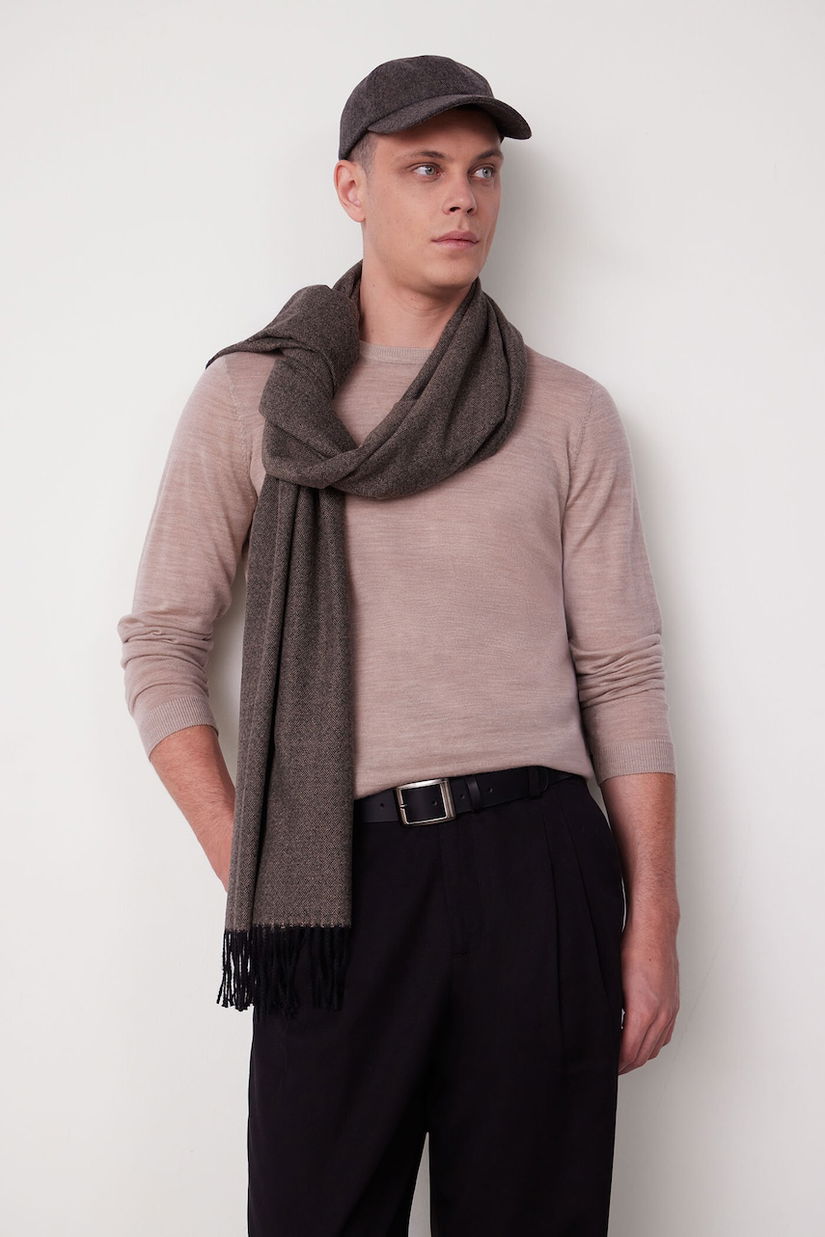 Medicine sal culoarea bej