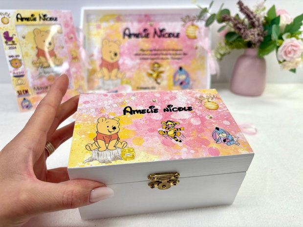Set mot personalizat1 anisor - Winnie the Pooh si prietenii