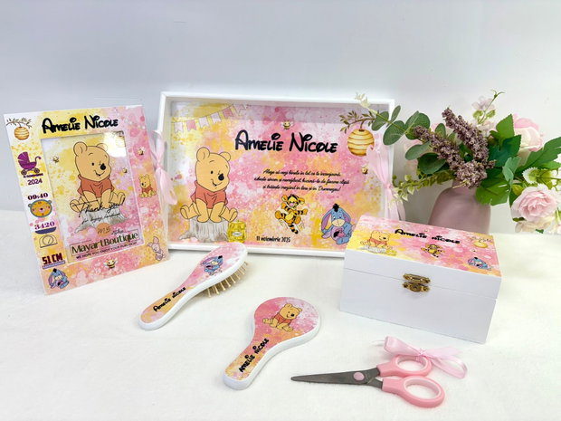 Set mot personalizat1 anisor - Winnie the Pooh si prietenii