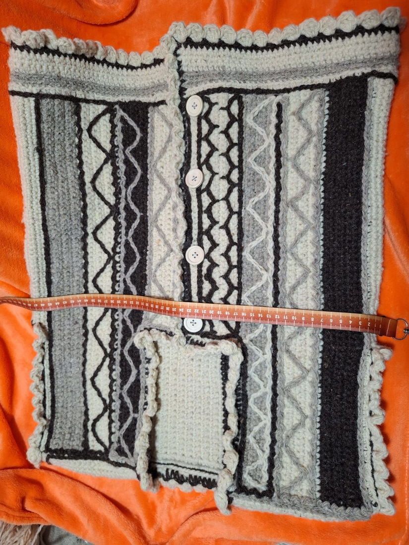 Vesta din lana de oaie 100%