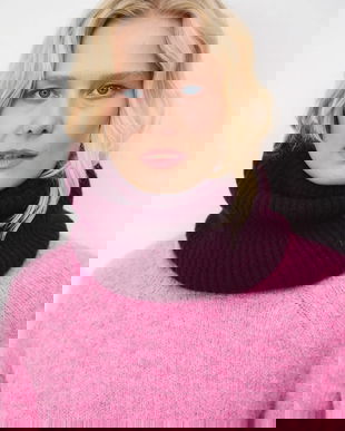 Medicine fular impletit culoarea bordo, neted