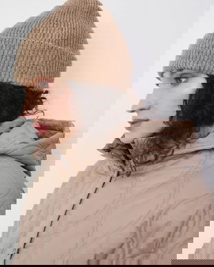 Medicine caciula din amestec de lana culoarea bej