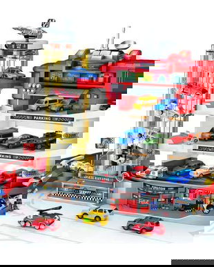 Parcare etajata si garaj pompieri cu masinute