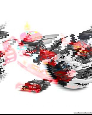 Barca de pompieri cu macara si catapulta Shark Attack