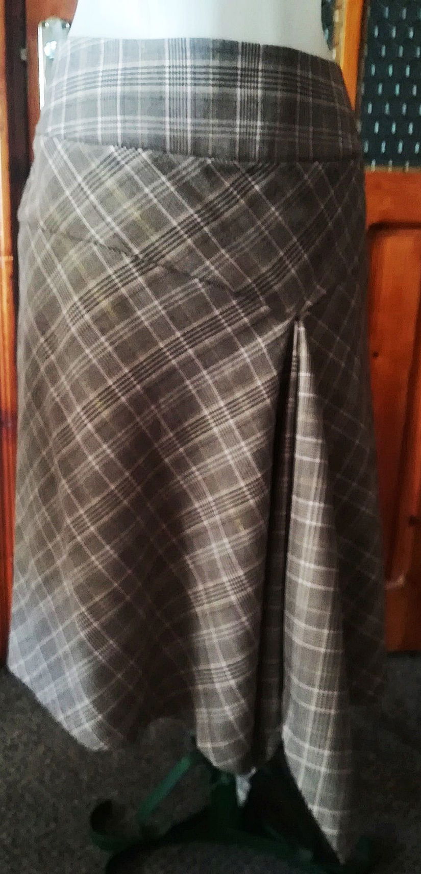 fusta de stofa cu pliu , Kombi World , L