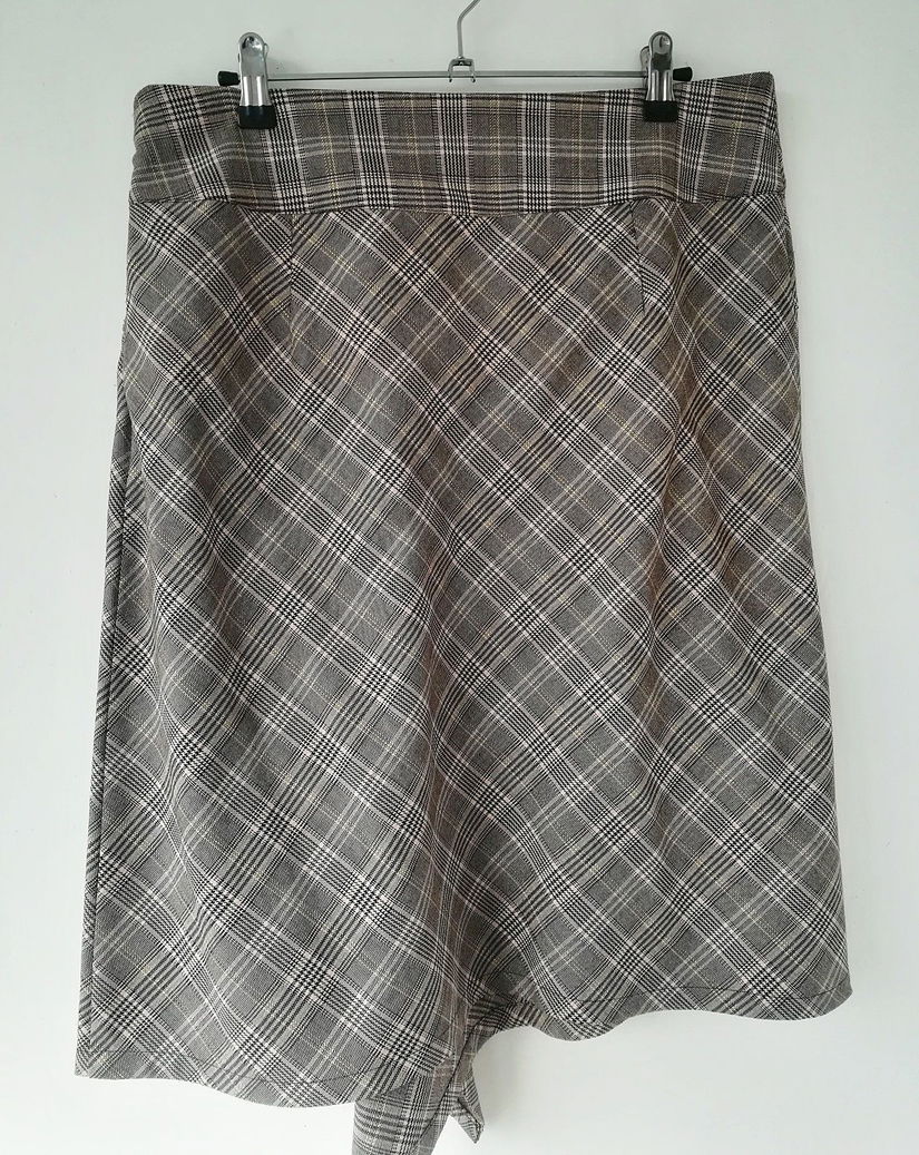 fusta de stofa cu pliu , Kombi World , L