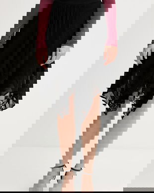 Sisley fustă culoarea negru, midi, evazați, 40RBL002Y