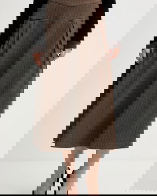 Hoss Intropia fustă culoarea maro, midi, evazați, 8422466