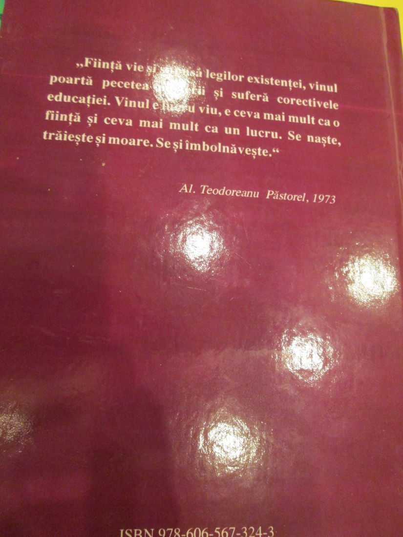 2017 Cartea admiratorului de vin