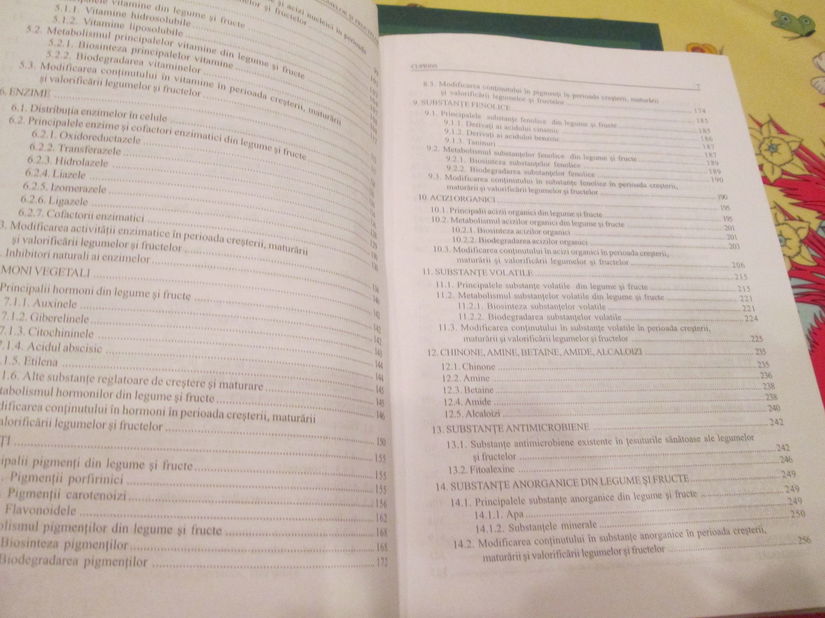 2001 carte Biochimia si fiziologia legumelor si fructelor