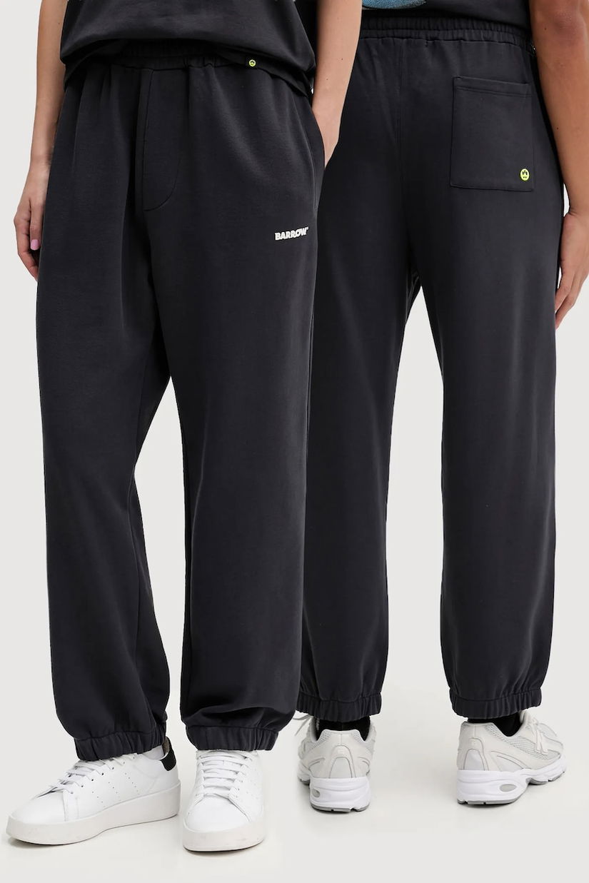 Barrow pantaloni de trening din bumbac culoarea gri, cu imprimeu, F5BWUAFP071