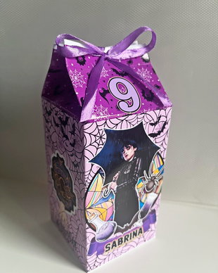 Cutii pentru dulciuri școală sau grădiniță Wednesday-personalizate