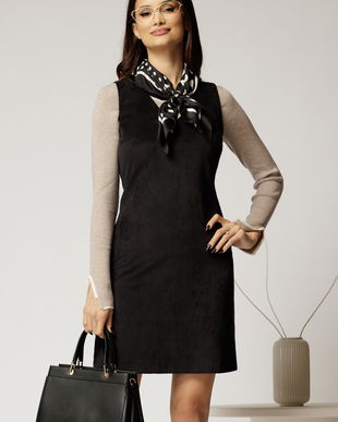 Sarafan DY Fashion din velur negru cu decolteu in V