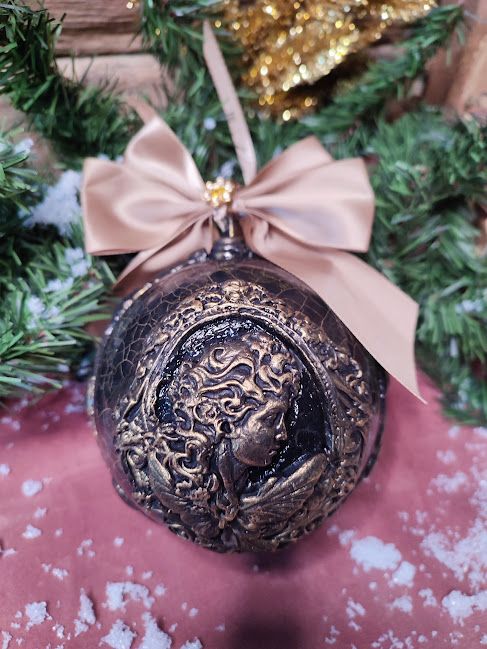 Glob Regal Handmade Înger Baroc și Eleganță Vintage pentru Crăciun