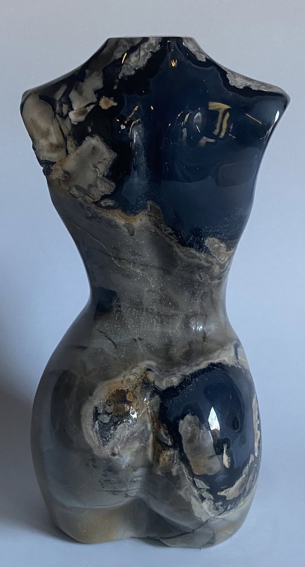 Agat Vulcanic - Sculptura nud piatra semipretioasa