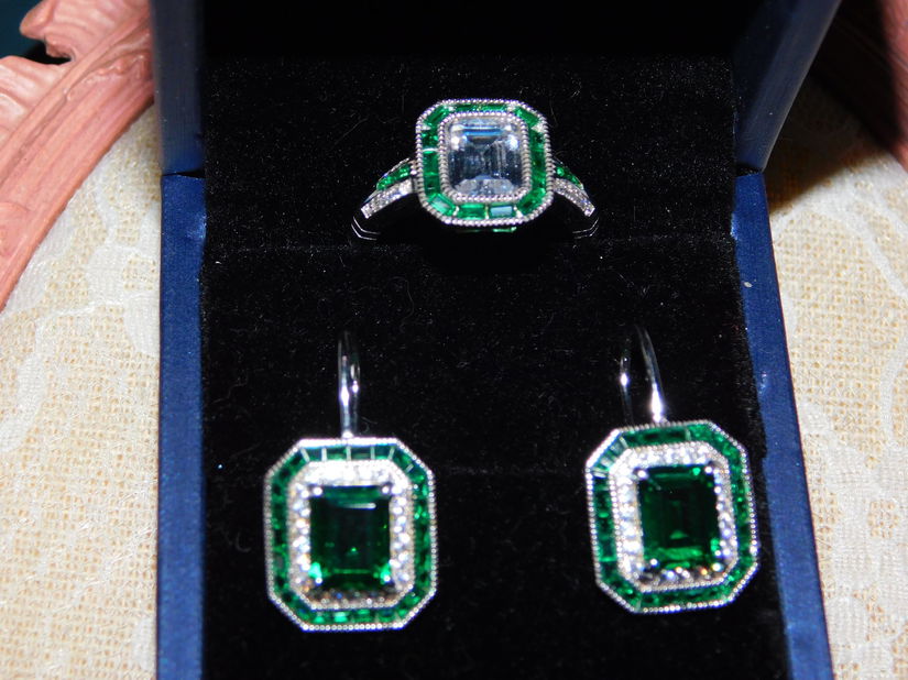 Set nou Italia ,  cercei si  inel ,    sterling silver ,  safir verde , smarald