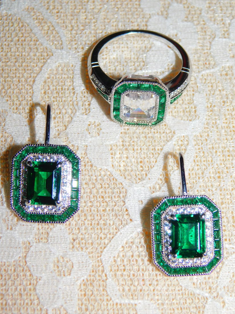 Set nou Italia ,  cercei si  inel ,    sterling silver ,  safir verde , smarald