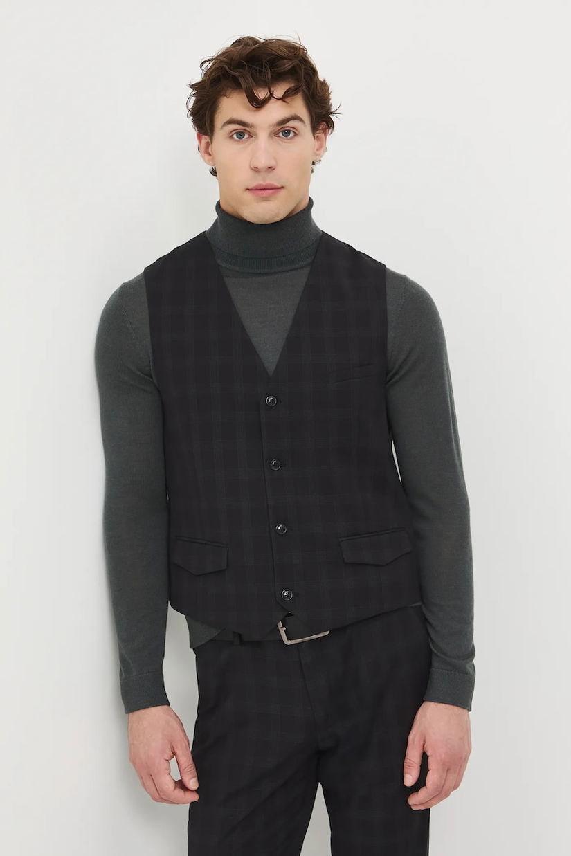 Medicine vesta culoarea negru