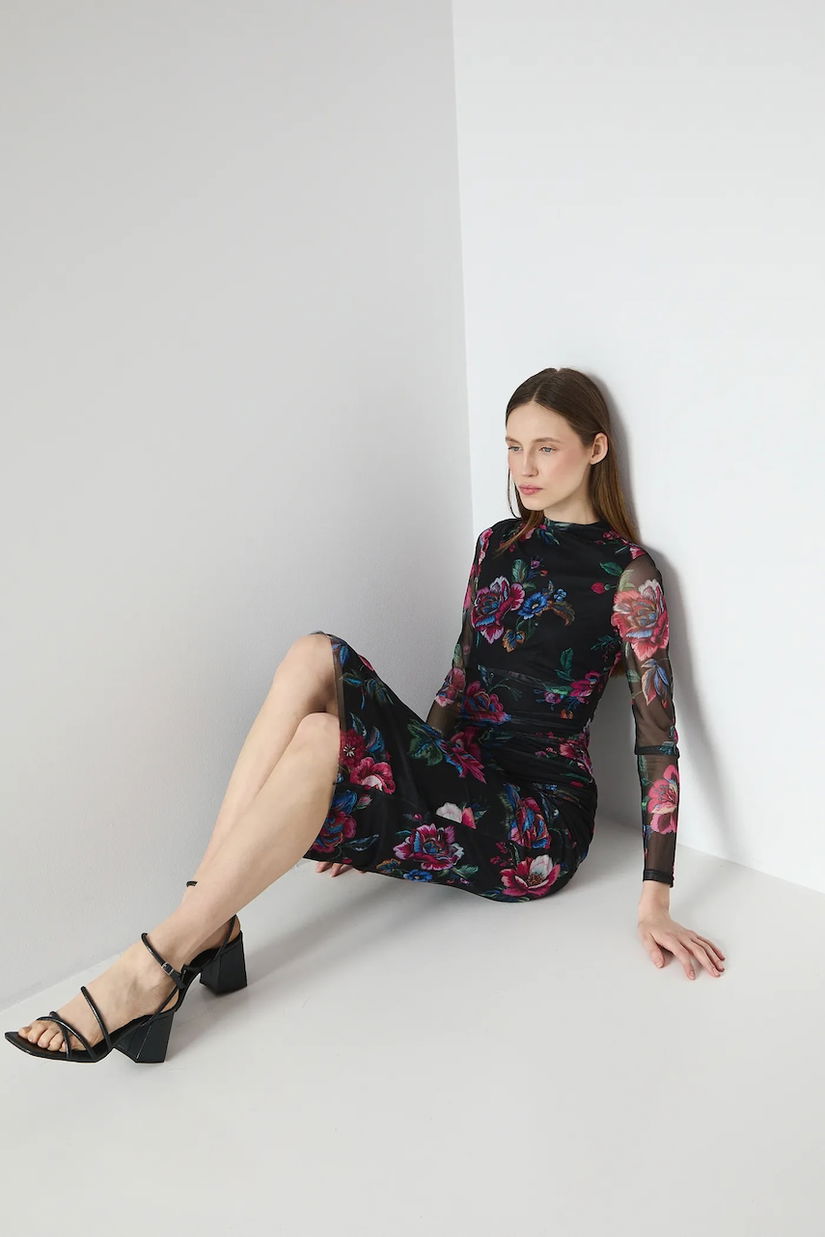 Medicine rochie culoarea negru