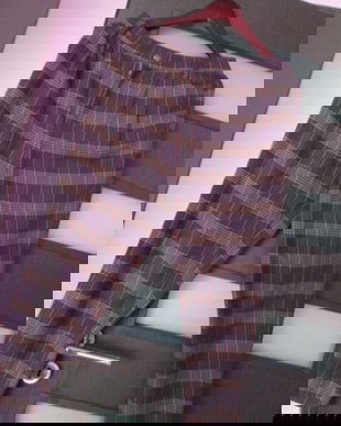 pantaloni mov carouri Hollister S