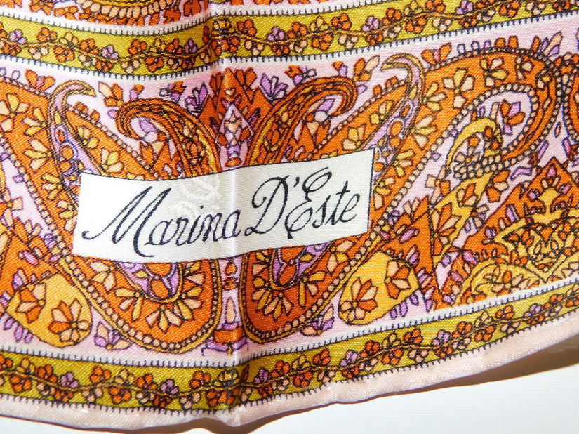 Poseta vintage Italia anii 70 , deosebita, autentica , esarfa designer cadou