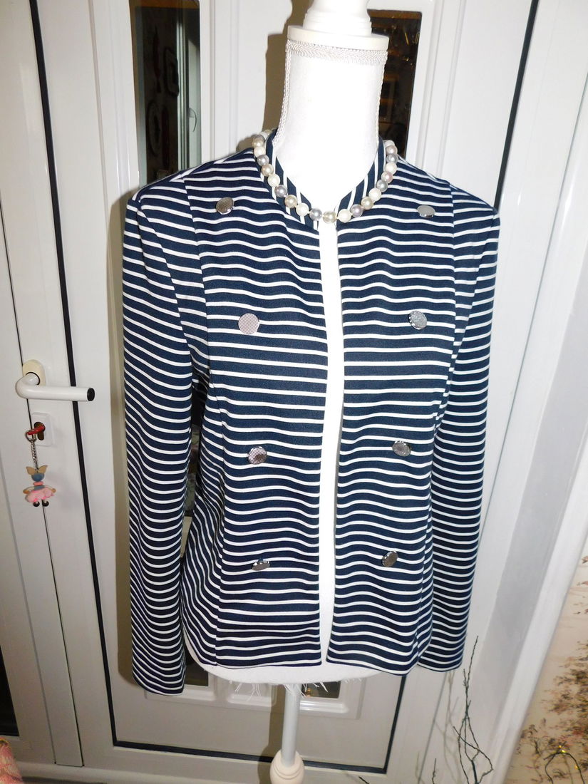 Blazer  usor  Vero Moda,  tinuta office  masura 40