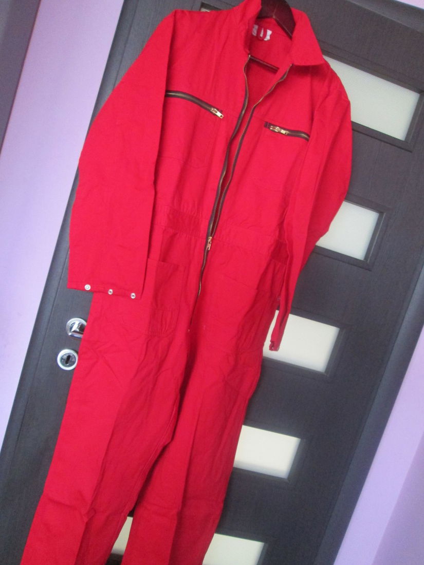 salopeta rosie bumbac impecabila